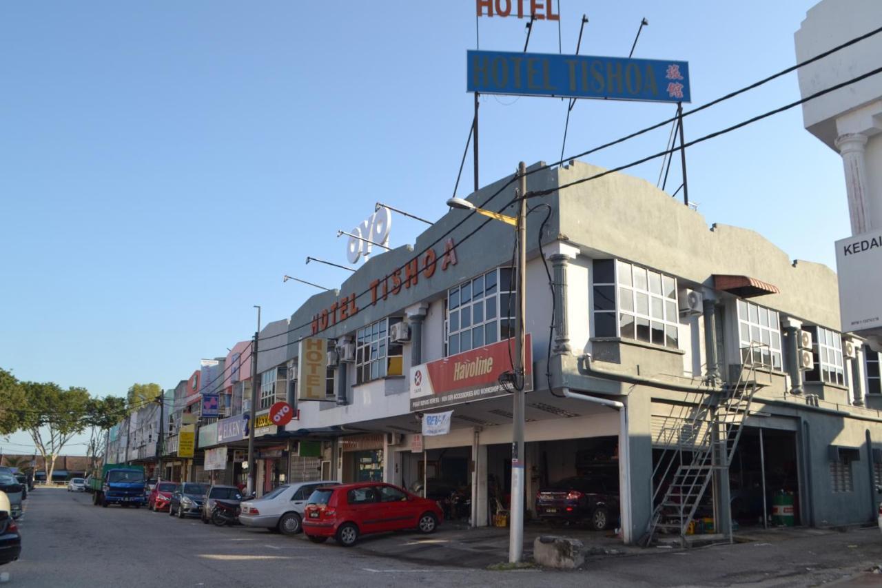 Oyo 89737 Hotel Tishoa Kampong Batu Tiga المظهر الخارجي الصورة